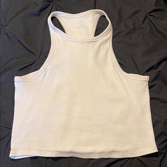 2 Basic Ribbed tanks - Picture 4 of 5